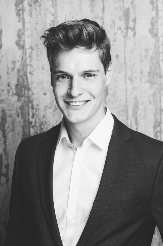 Tobias Schmidt Tobias Schmidt